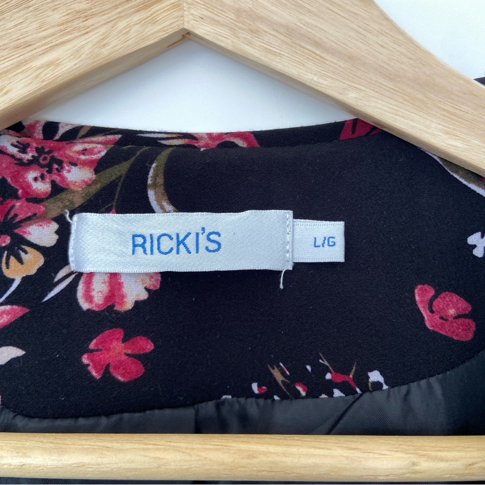 RICKIS BLACK AND PINK LIGHT BOMBER STYLE ZIP UP JACKET WITH ELASTICATED WAIST, L - Picture 8 of 9